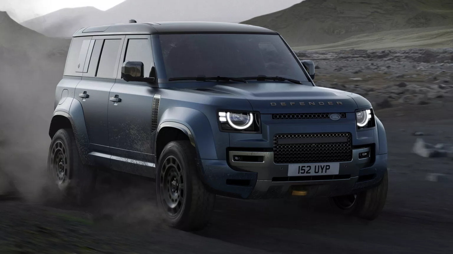 Land Rover Defender 2026 ra mắt với loạt thay đổi "đắt giá"