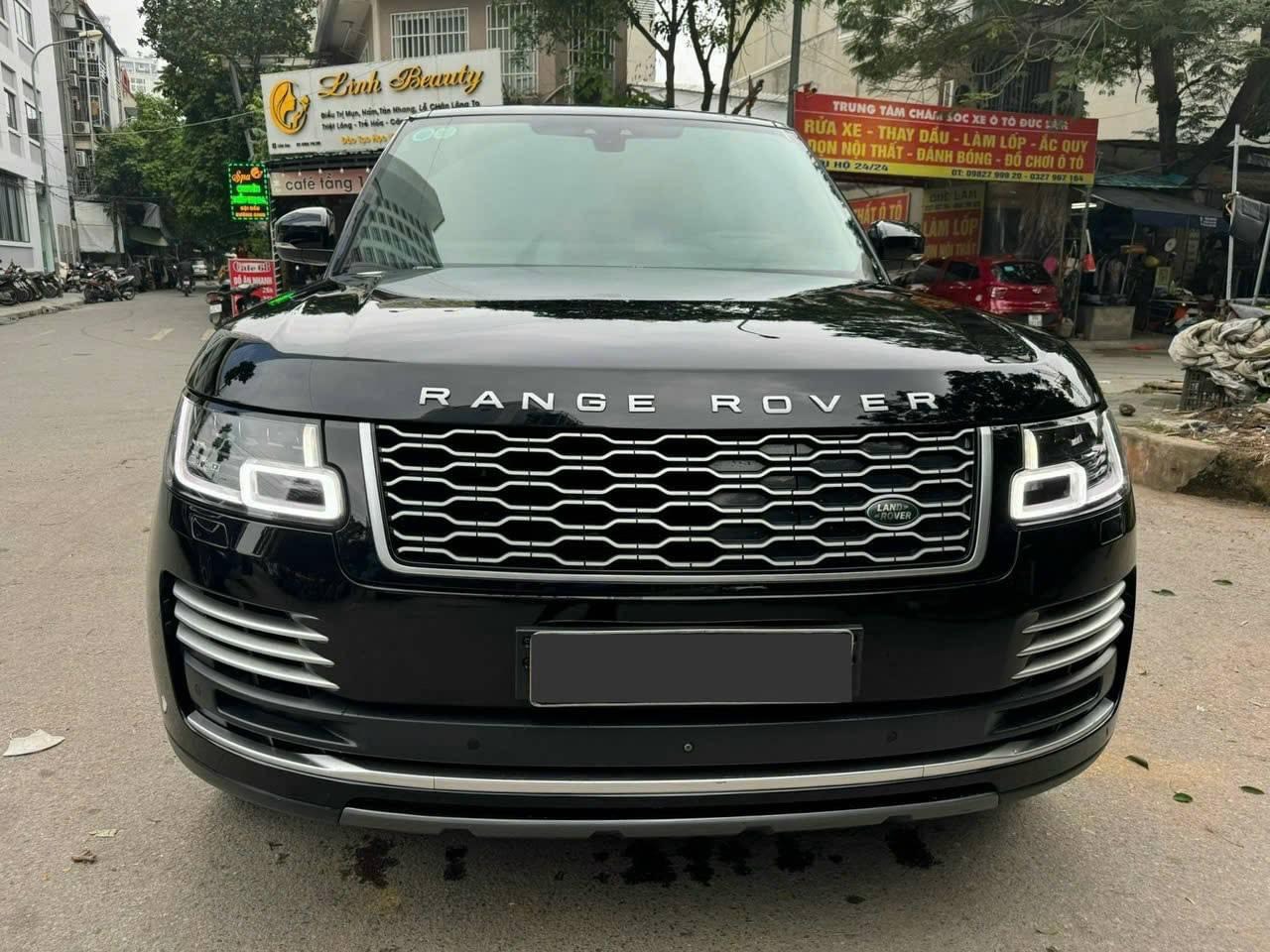 https://landrovervietnam.vn/z5020639565024_8eaae4d755b04ab8563ec89f99467cf8