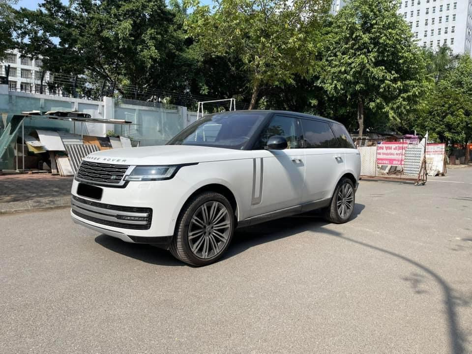 LAND ROVER RANGE ROVER AUTOBIOGRAPHY LWB 2023