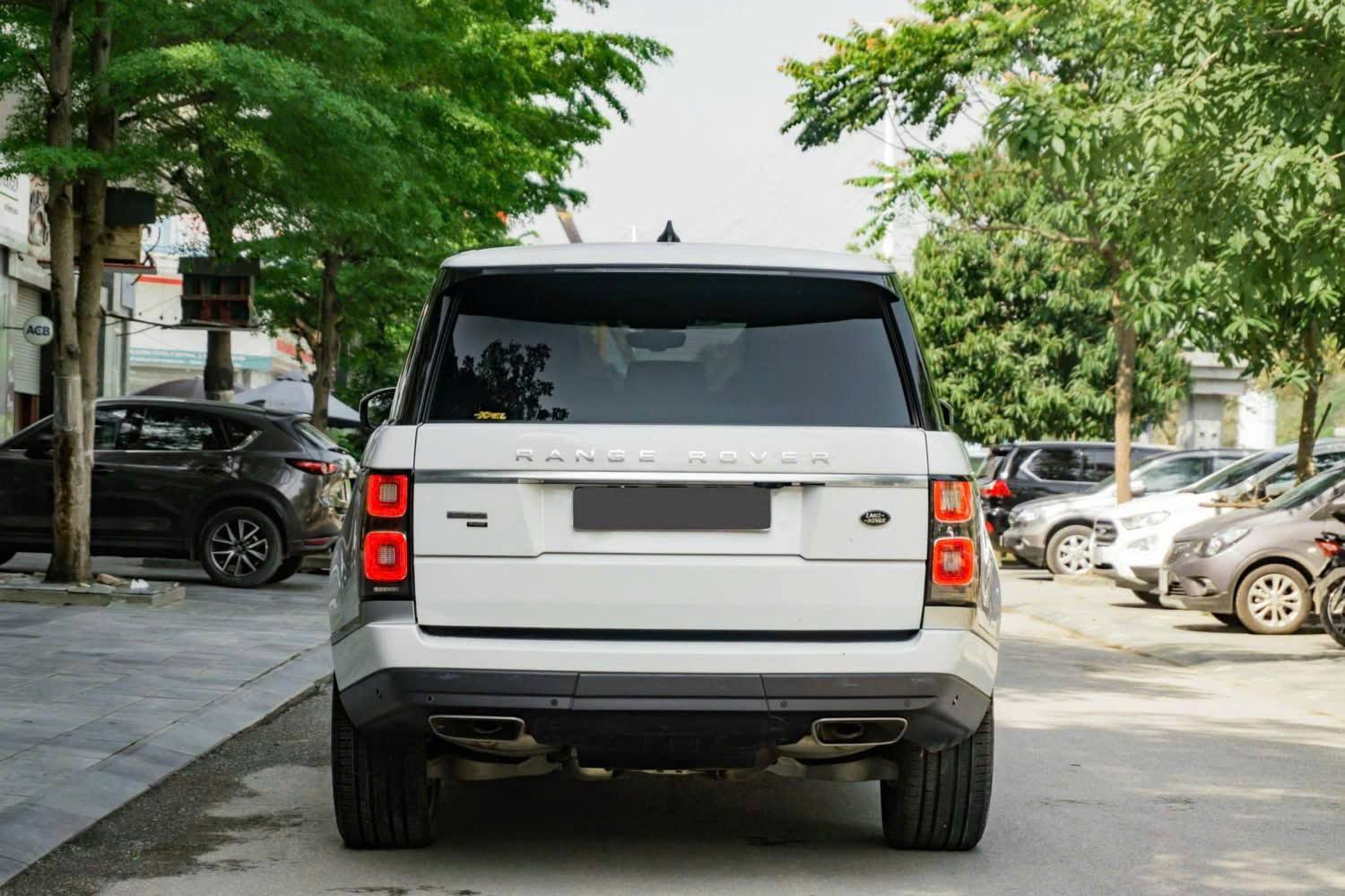 https://landrovervietnam.vn/481124199_122231927030032859_326596240679871669_n