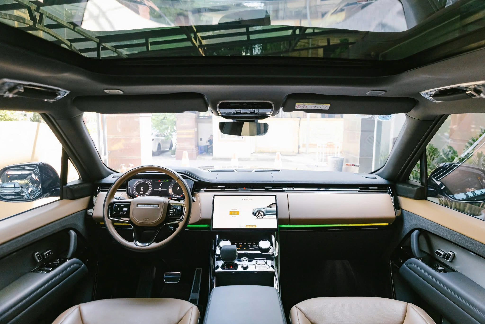 https://landrovervietnam.vn/528220628_1140805954683768_5859521026301259938_n