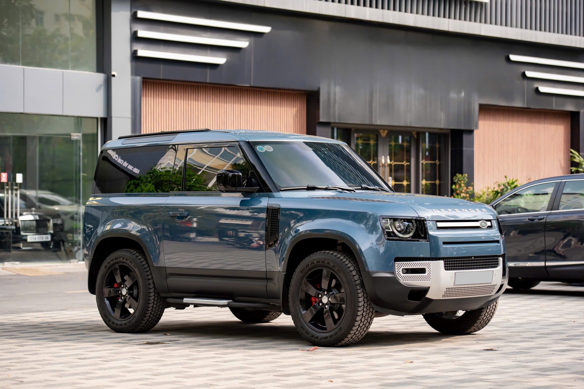 Landrover Defender 90 HSE 2023