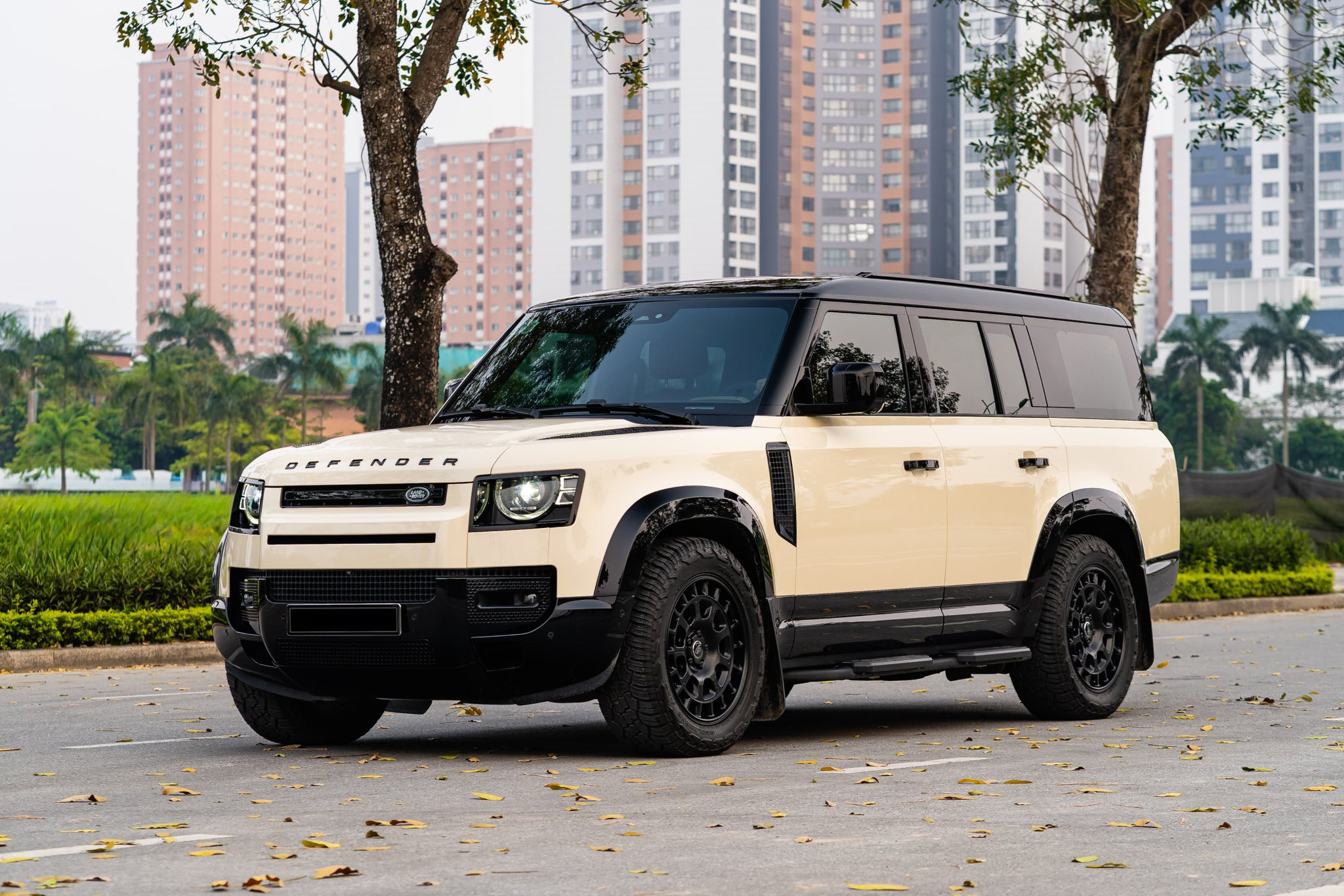 https://landrovervietnam.vn/669264746_2050184949260600_1288340151268611169_n