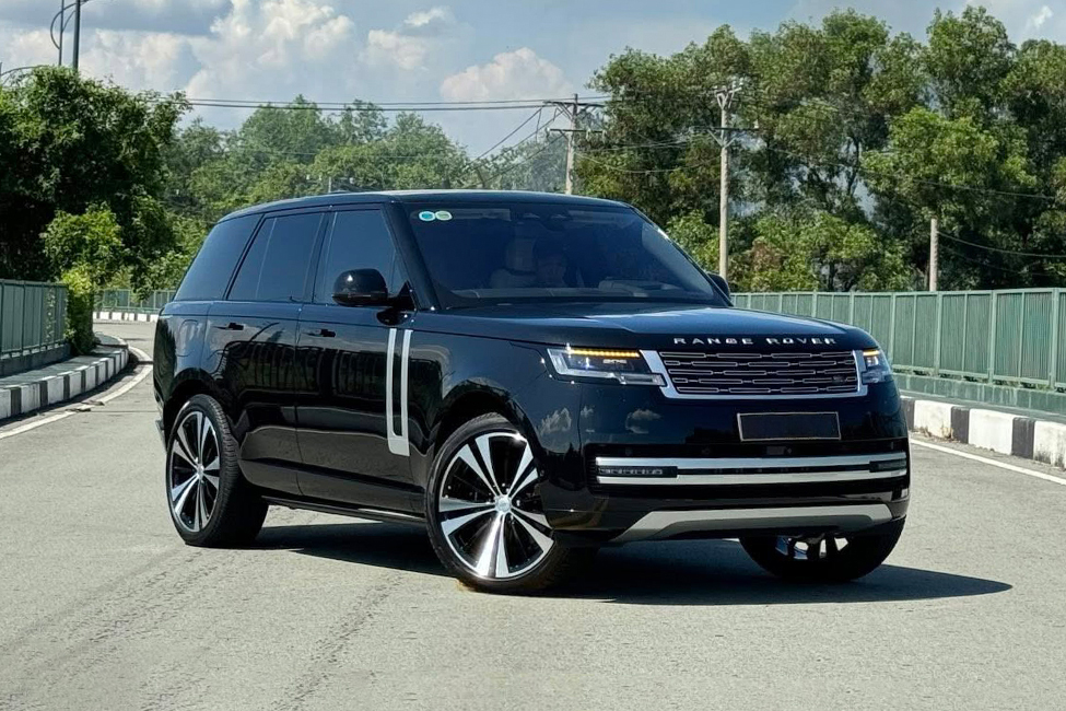 https://landrovervietnam.vn/Range-Rover-Autobiography-First-Edition-2024-13