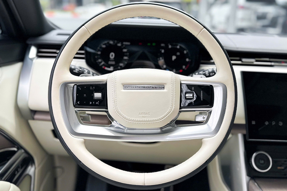 https://landrovervietnam.vn/Range-Rover-Autobiography-First-Edition-2024-31