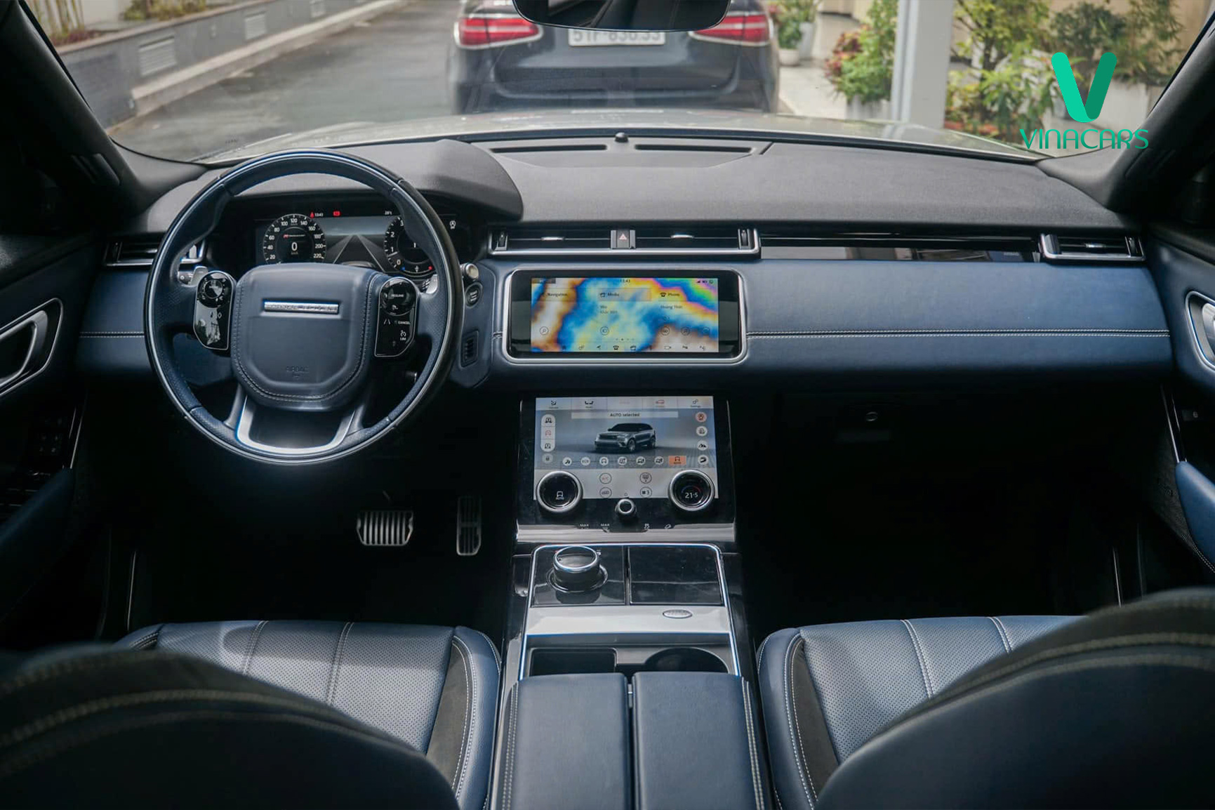 https://landrovervietnam.vn/Range-Rover-Velar-R-Dynamic-P300-SE-2018-27